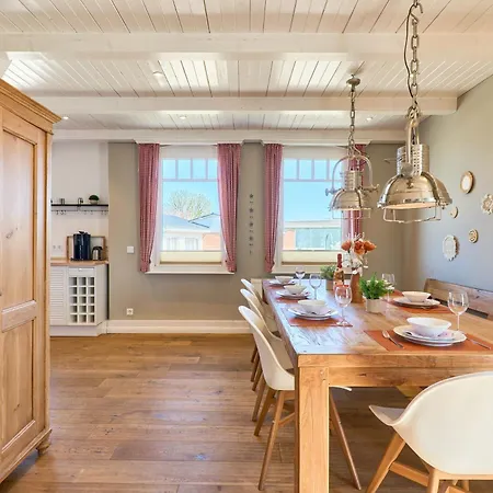 Haus Sonnenhof Sonnenhof 4 - Maxi * Kellenhusen